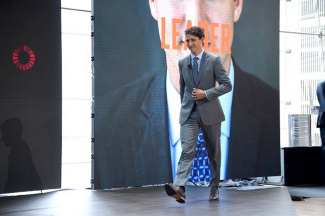 Kanada Başbakanı'nın çorapları yine olay 
