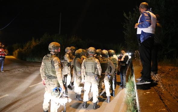 Bursa'da hırsızlık şüphelisi iki polisi yaralayıp kaçtı