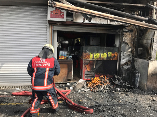 İstanbul Metrosu'ndaki yangın kontrol altına alındı