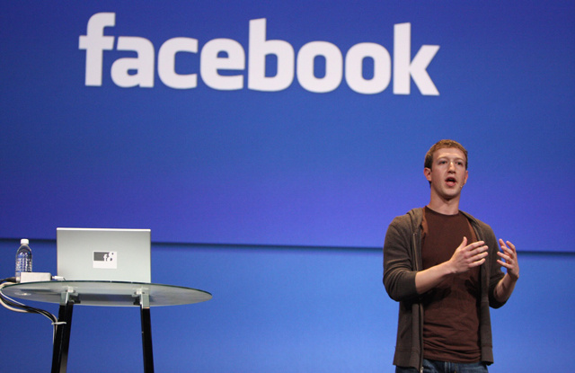 Mark Zuckerberg Facebook'u satıyor mu?