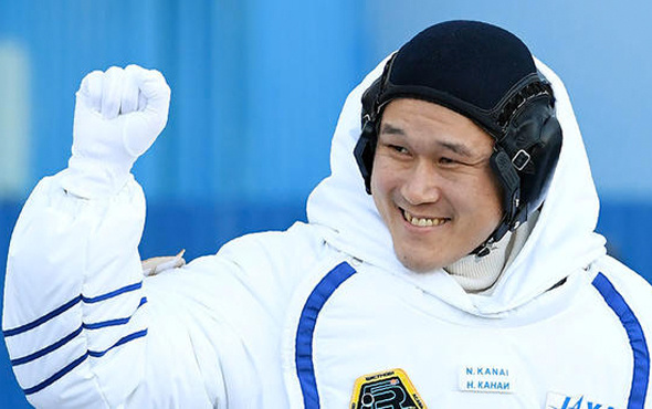 Uzayda 9 cm uzadığını açıklayan Japon astronot sadece 2 cm uzamış