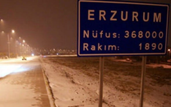 Erzurum, Kars ve Tunceli'de kar yağışı etkili oldu