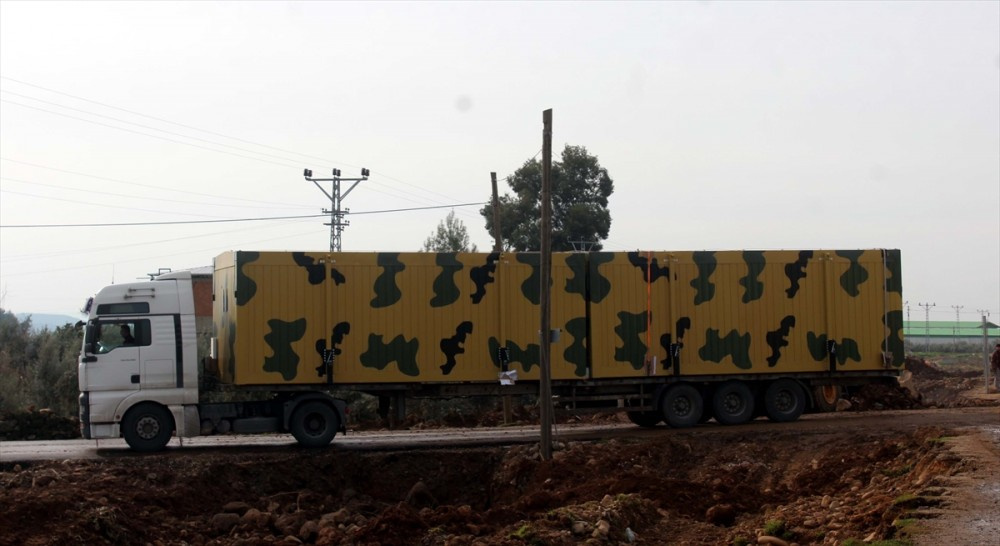 Askeri birlikler Suriye sınırına ulaştı!