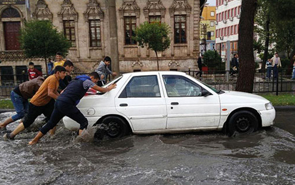 Şanlıurfa'da hava çok kötü meteorolojiden alarm geldi