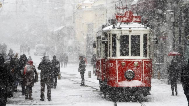 İstanbul'a karın yağacağı gün belli oldu! İşte o tarih...
