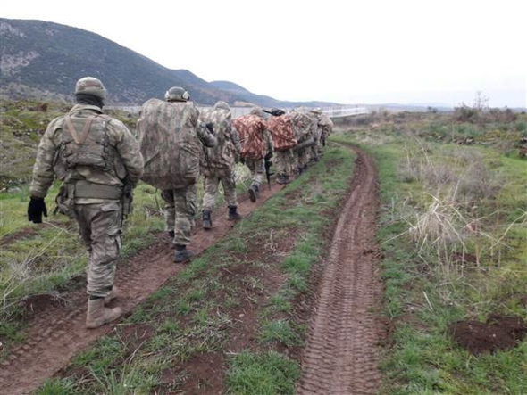 Afrin'de neler oluyor? Sınırı kaç asker geçti? Kaç köy kurtarıldı?