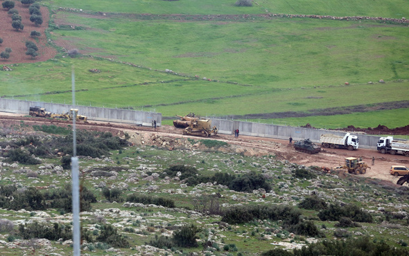 Tanklar Afrin'e böyle girdi!