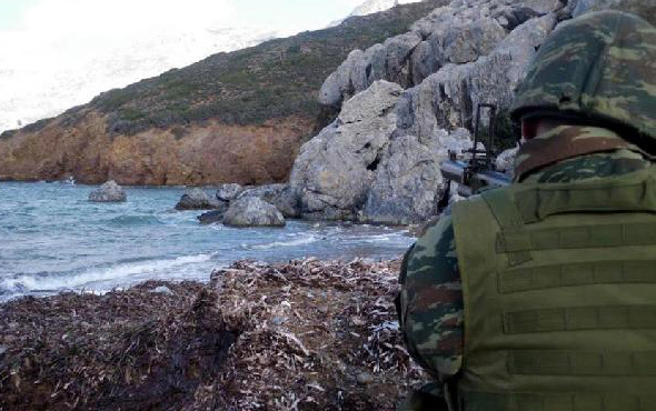 Kardak'ta gerginlik; Türk sularına girmeye çalıştılar