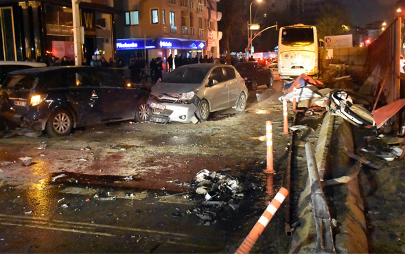 Kontrolden çıkan yolcu otobüsü karşı şeride geçti: 6 yaralı