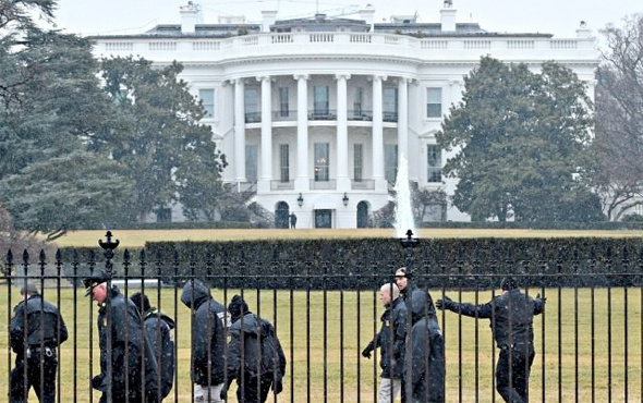 Trump'tan yeni yasak Beyaz Saray çalışanları isyanda