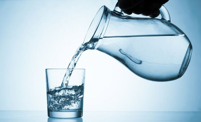 Günde 11 bardak su enfeksiyonları azaltıyor