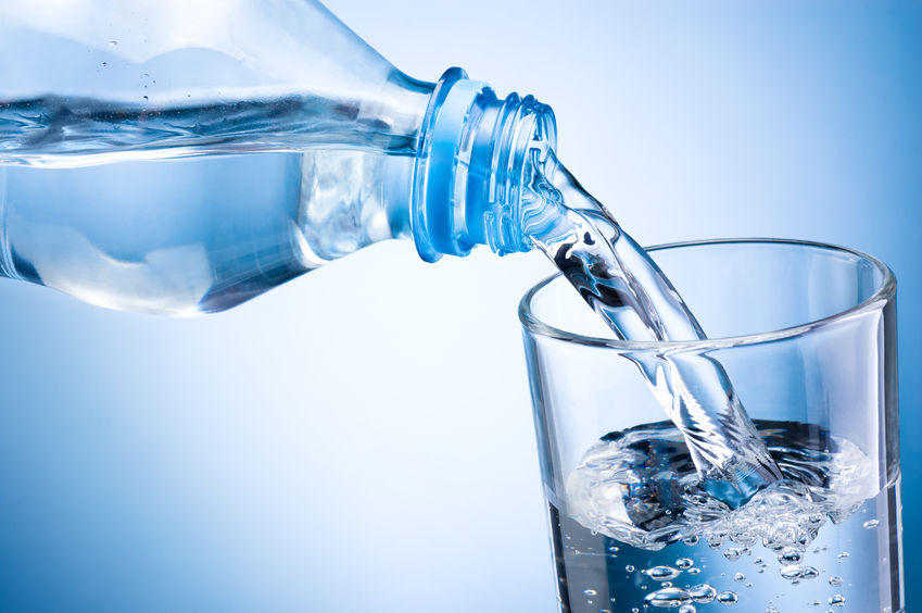 Günde 11 bardak su enfeksiyonları azaltıyor