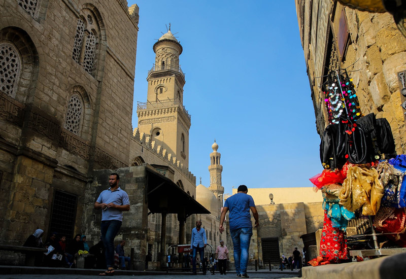 Mısır Kahire'deki El-Muiz Caddesi Osmanlı'nın izlerini taşıyor!