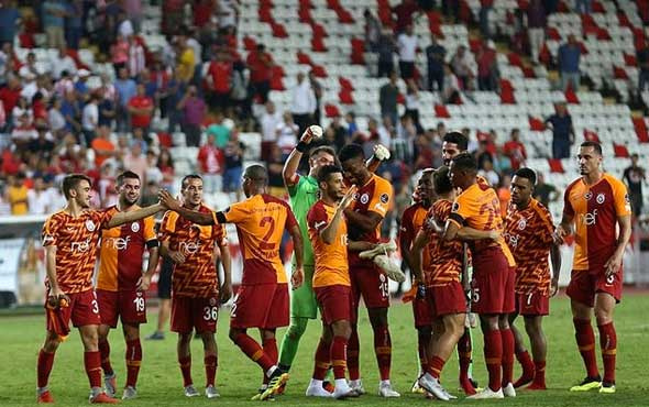 Galatasaray'da flaş ayrılık! Terim'in göz bebeği yuvadan uçuyor