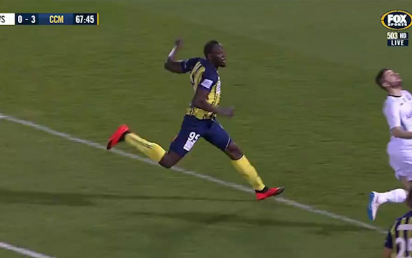 Usain Bolt profesyonel futbol kariyerinde ilk gollerini attı! Efsane hareketini yaptı