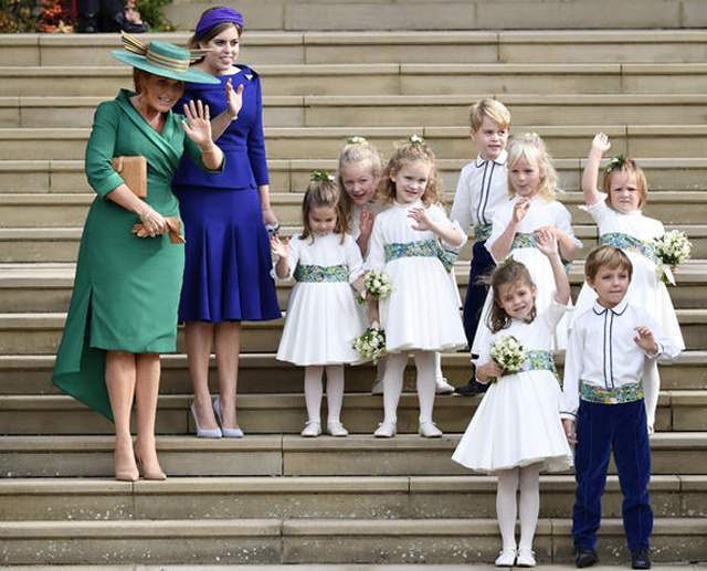 Prens George ve Prenses Charlotte! Küçük yaşta hiçbir düğünü kaçırmıyorlar