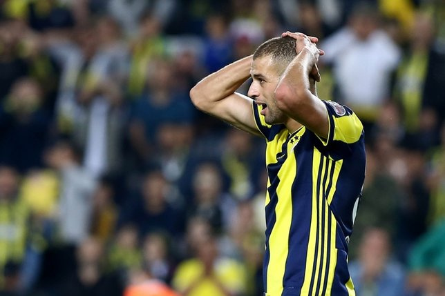 Fenerbahçe'ye Slimani müjdesi!