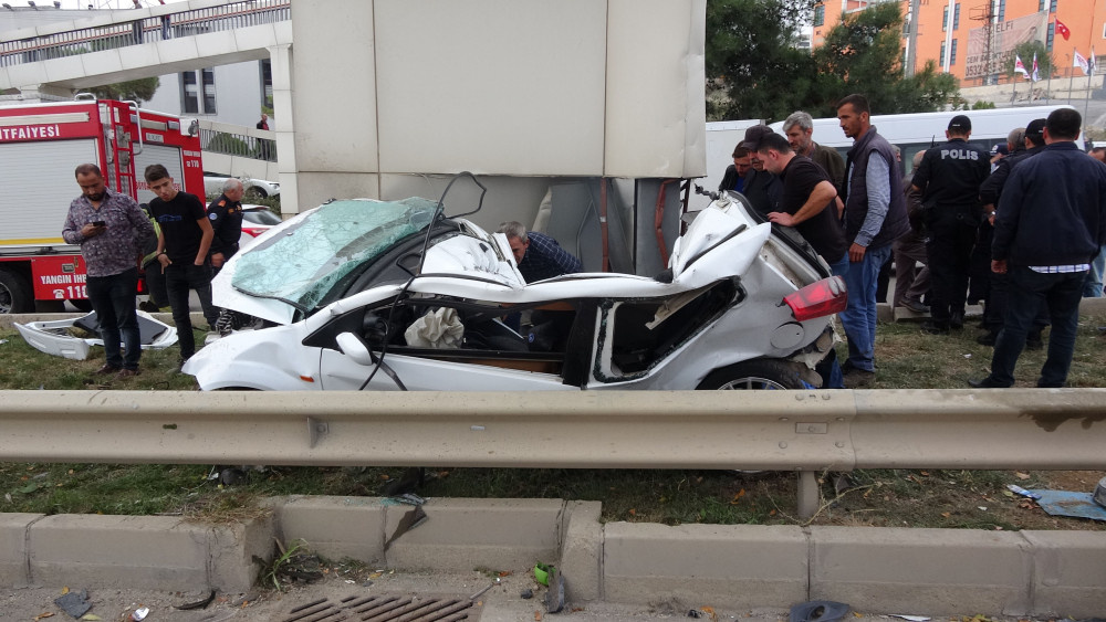 Sürücünün öldüğü kazada otomobilin hızı 180'de takılı kaldı