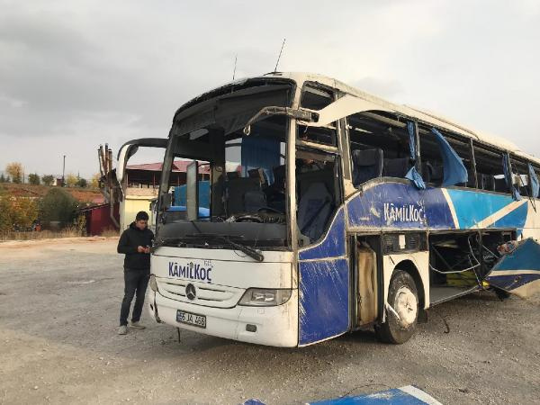 Kahramanmaraş'ta yolcu otobüsü devrildi! Ölü ve yaralılar var