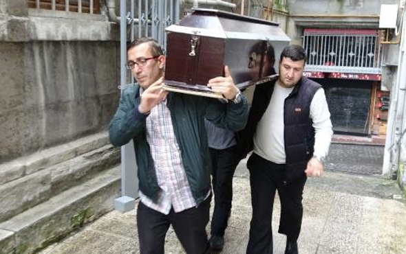Ara Güler'in cenazesi kiliseye getirildi!