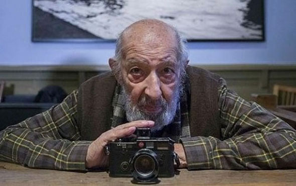 Ara Güler'in fotoğraf makinası hangi markaydı? 