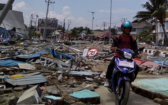 Endonezya'da yeni bir deprem daha oldu