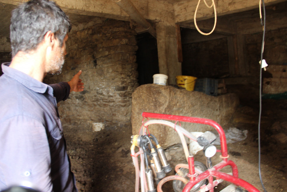 Aydın'daki bu evin altında 40 ton altın olduğu söyleniyor devlet kazıyor