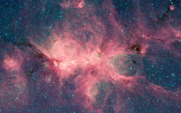 NASA, Kedi Pençesi Bulutsusu'nun görüntülerini paylaştı
