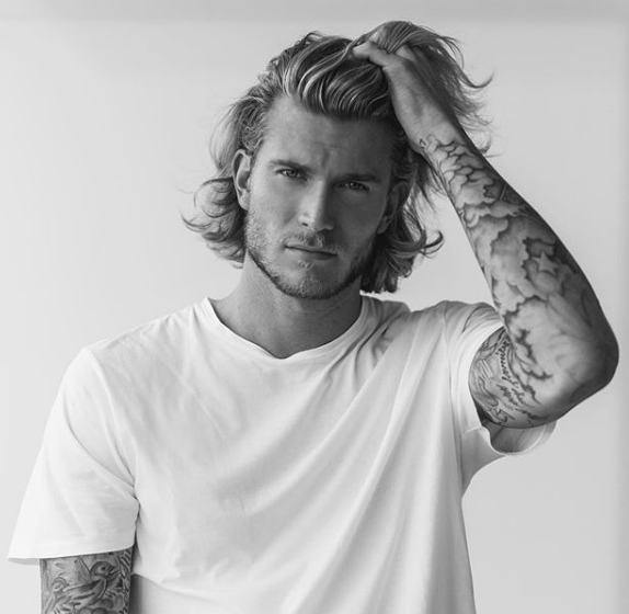 Beşiktaşlı Karius'tan Türk modacı Ece Sükan'a şok teklif!