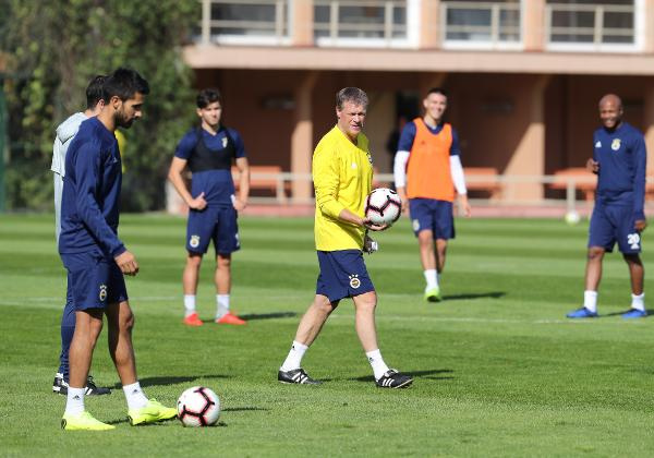 Cocu'dan sonra sazı eline aldı idmana damga vurdu! 