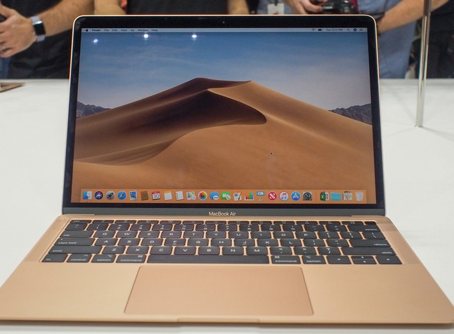Apple merakla beklenen Macbook Air'i tanıttı! İşte fiyatı ve özellikleri