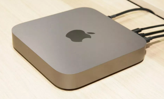 Apple merakla beklenen Macbook Air'i tanıttı! İşte fiyatı ve özellikleri