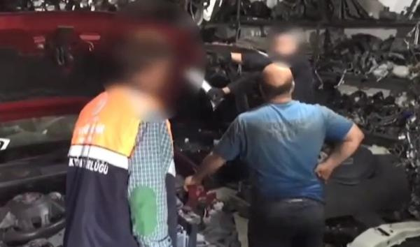 Çalınan arabayı ararken onlarca otomobilin parçasını buldular