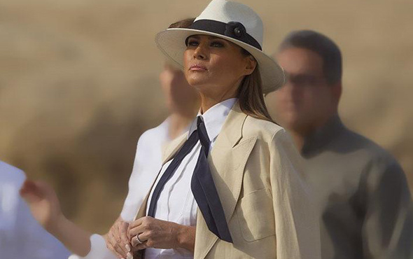 Melania Trump’ın Afrika kıyafetleri gündem oldu