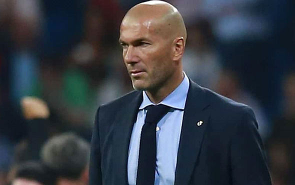 Zidane ManU'ya mı gidiyor! Menajeri açıkladı