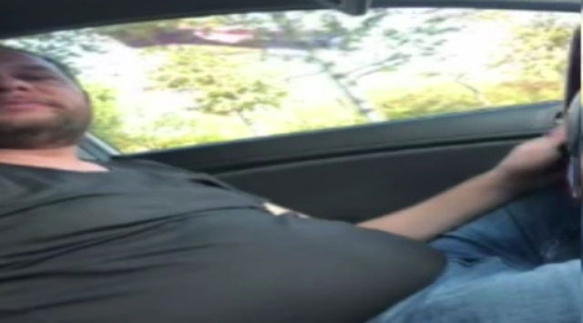 Taylandlı kadını taciz edip dolandırmaya çalışan taksicinin o anları pes dedirtti