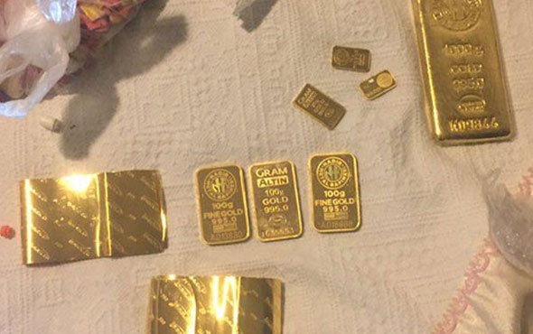 FETÖ'nün 'gaybubet evleri' sorumlusu külçe altınlarla yakalandı