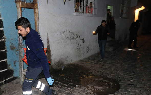 Diyarbakır’da sokaklar kana bulandı: Ölü ve yaralılar var!