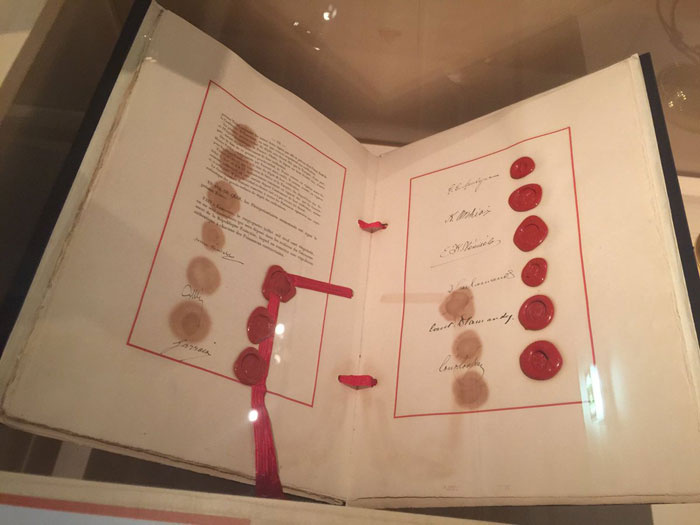 Lozan Anlaşması'nın orjinali ilk kez gün yüzüne çıktı işte fotoğrafları