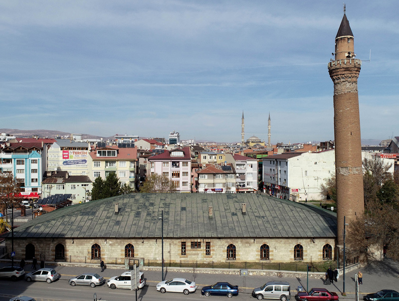 Sivas tarihi Ulu Camisi'nin eğik minaresinin sırrı çözüldü