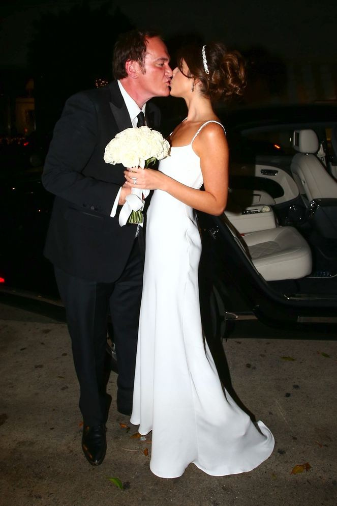 Ünlü yönetmen Tarantino 20 yaş küçük sevgilisiyle evlendi