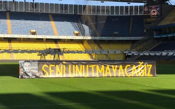 Fenerbahçe Koray Şener'i son yolculuğuna uğurluyor