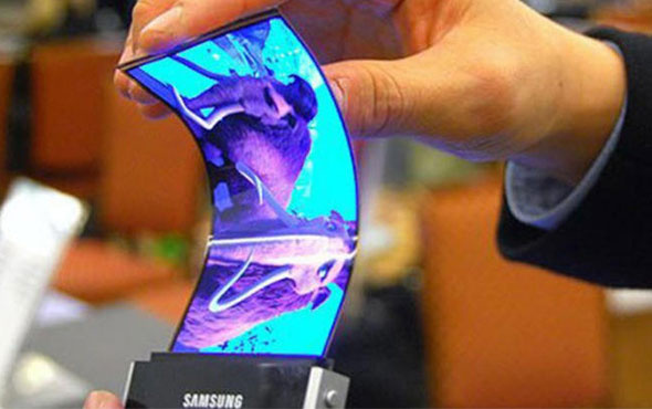 Samsung'un katlanabilir telefonu Galaxy X'ten müjdeli haber! 