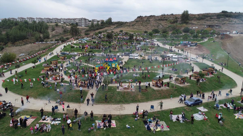 Adana'da dev 'Mangal Park' açıldı