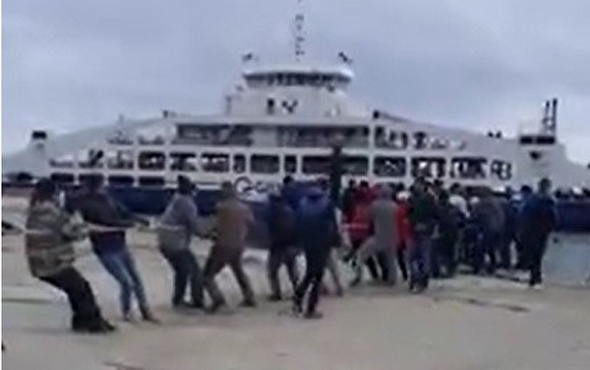 Vatandaşlar gemiyi halatla çekmişti Arıza nedeni utandırdı