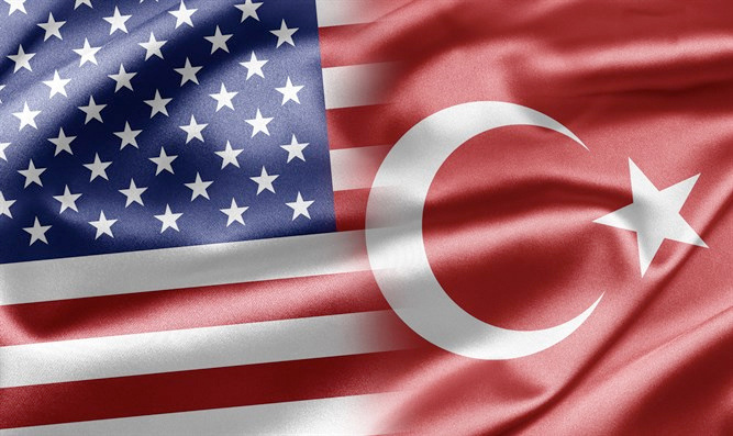 ABD İran'a yaptırımlardan muaf olan 8 ülkeyi açıkladı Türkiye listede