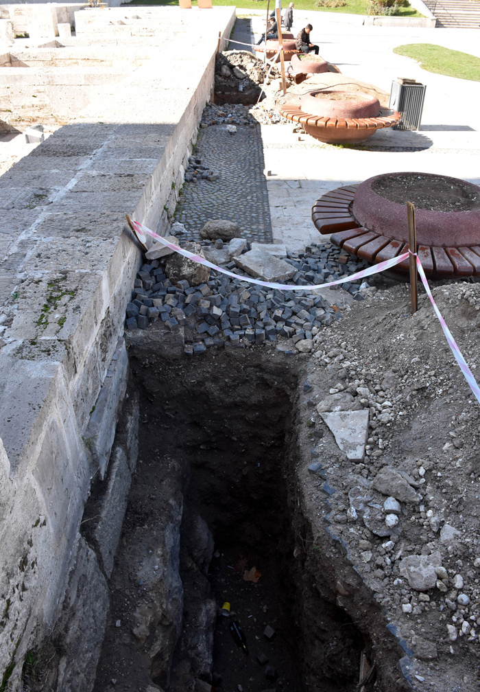 Çifte Minareli Medrese'nin altındaki gizemli geçidin sırrı çözüldü