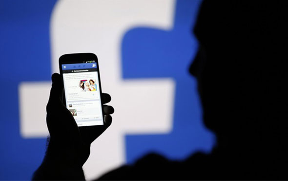 İtalya Facebook'a 10 milyon euro ceza kesti