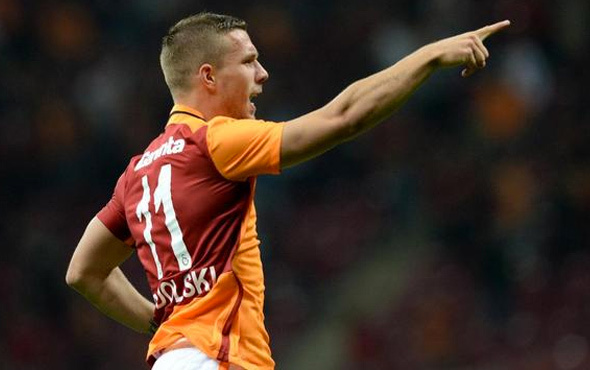 Podolski'den sürpriz Galatasaray paylaşımı