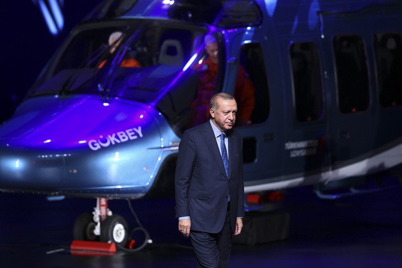 Türkiye'nin yerli ve milli helikopteri Gökbey ortaya çıktı özelliklerine bakın